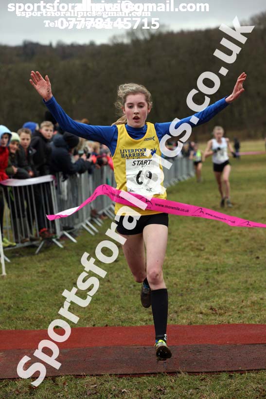 Womens under-17s 2018 Northern Cross Country Champs., Harewood House, Leeds. Photo: David T. Hewitson/Sports for All Pics